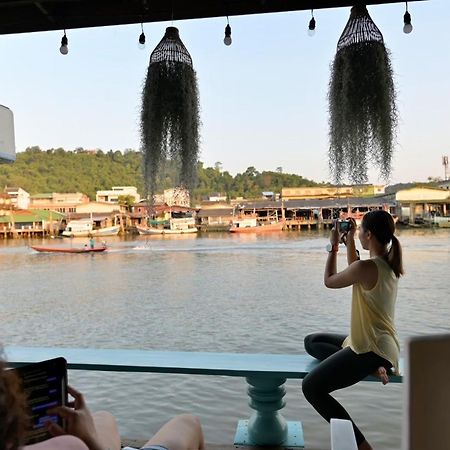 Rub Lom Chom Klong Homestay Chumphon Ngoại thất bức ảnh
