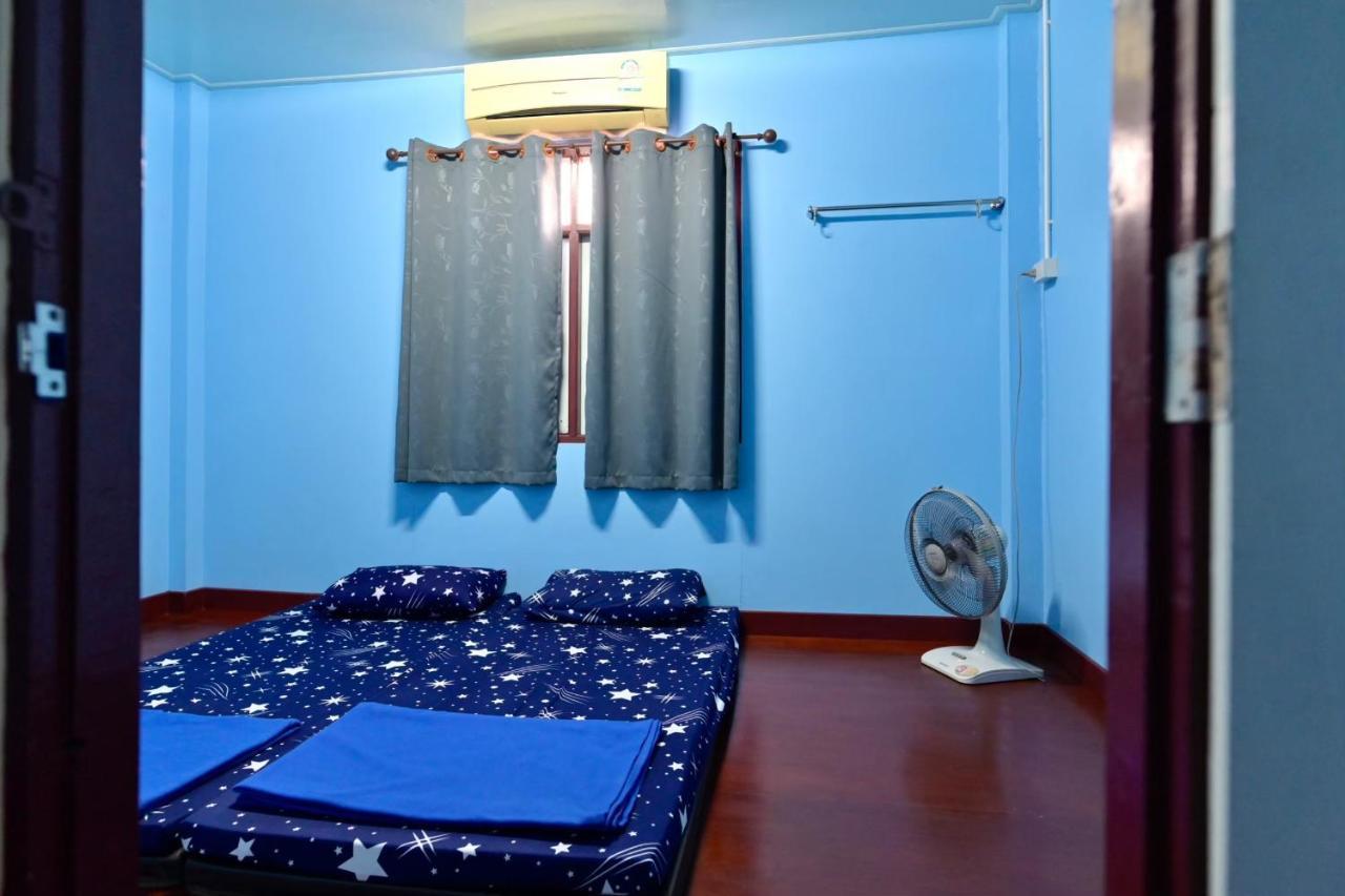 Rub Lom Chom Klong Homestay Chumphon Ngoại thất bức ảnh